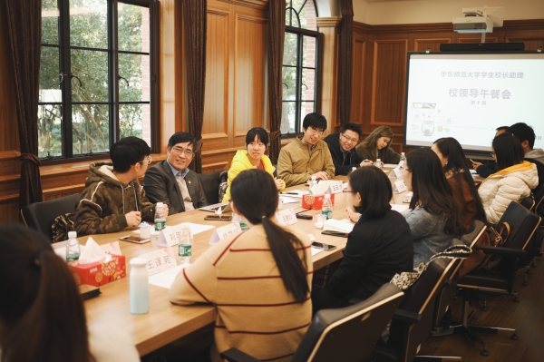 <a href='/d8/bb/c49833a710843/page.htm' target='_self' title='我院学生与校领导共话十九大精神'>我院学生与校领导共话十九大精神</a>