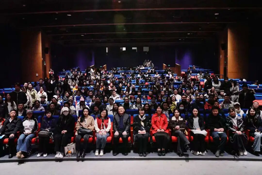 <a href='https://mp.weixin.qq.com/s/2Vg6tX2-w_x0ZEwHYrMSyw' target='_blank' title='华东师范大学高等学历继续教育2026级新生开学典礼举行'>华东师范大学高等学历继续教育2026级新生开学典礼举行</a>